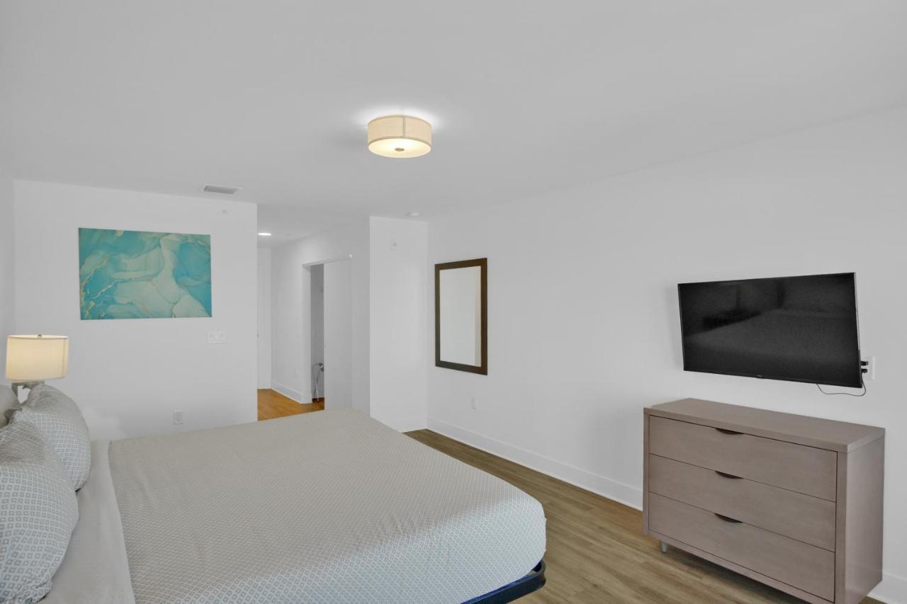 Deluxe 3 Bedroom Suite Gulf View Upper Floor,1224535832:JPEG