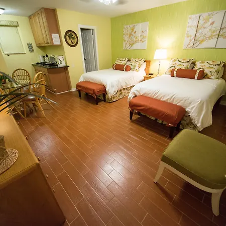 Camelot Beach Suites-3